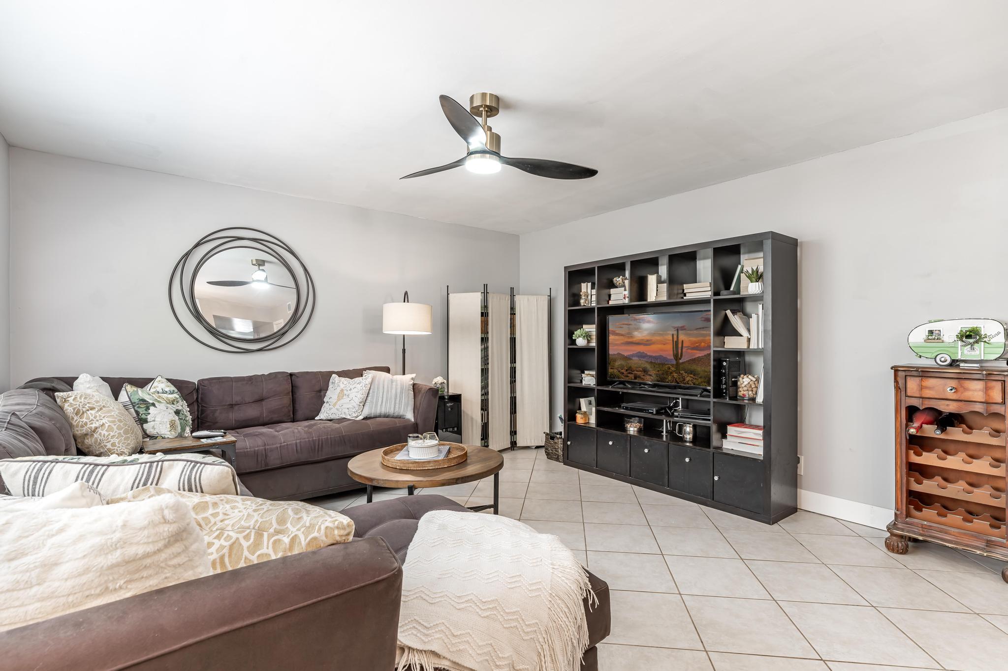 7 EAST CONDO - Residential