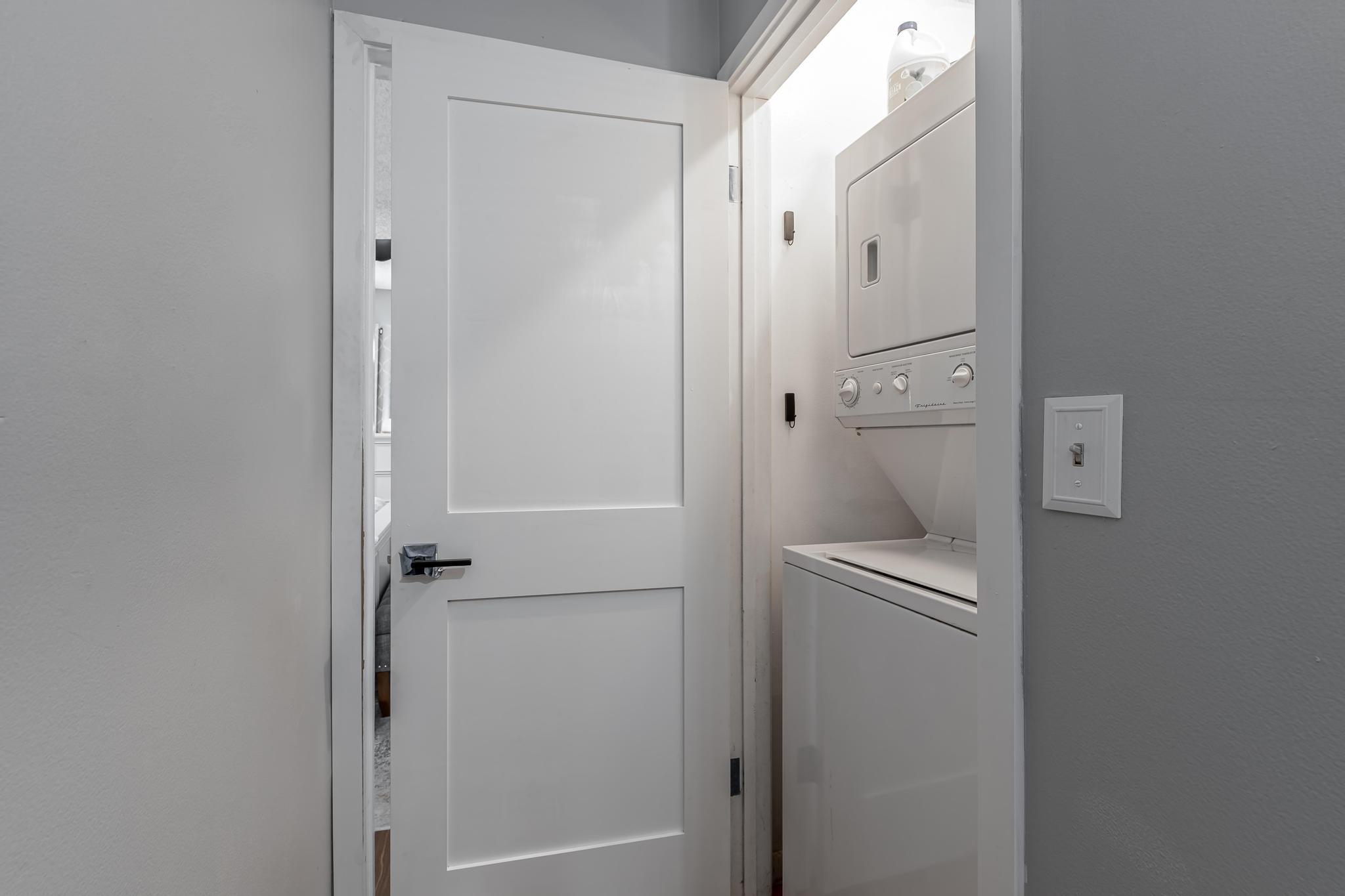 7 EAST CONDO - Residential