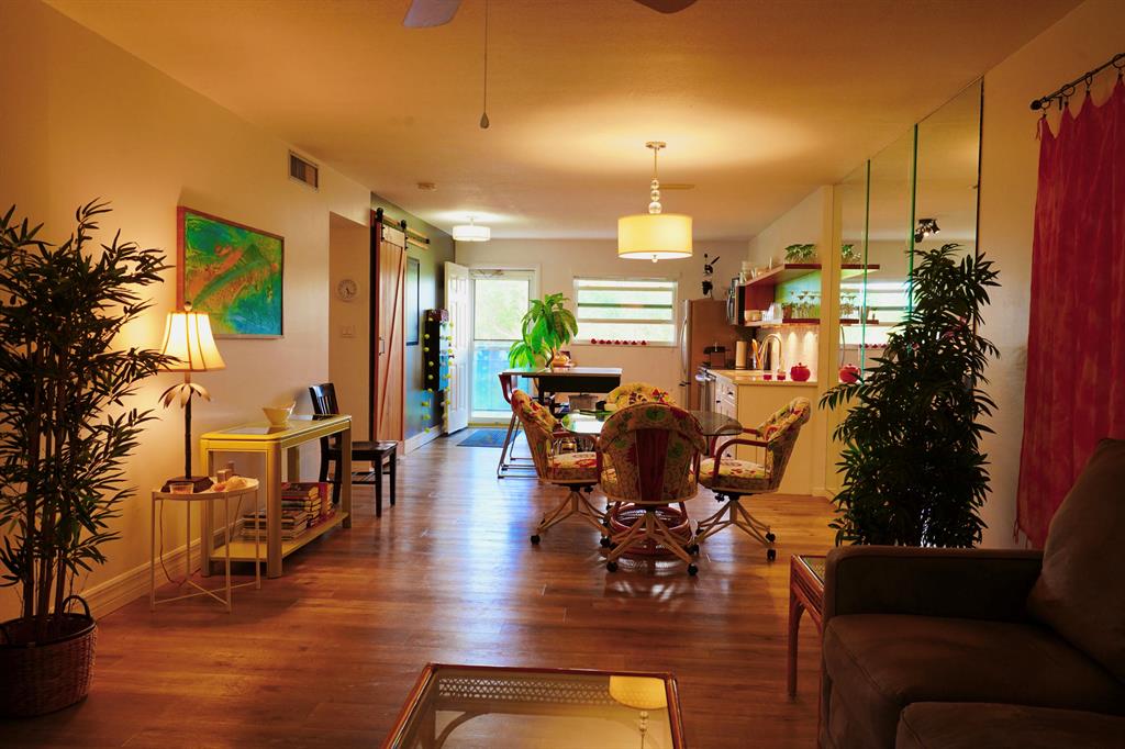 COLONNADES CONDOMINIUM NO - Residential