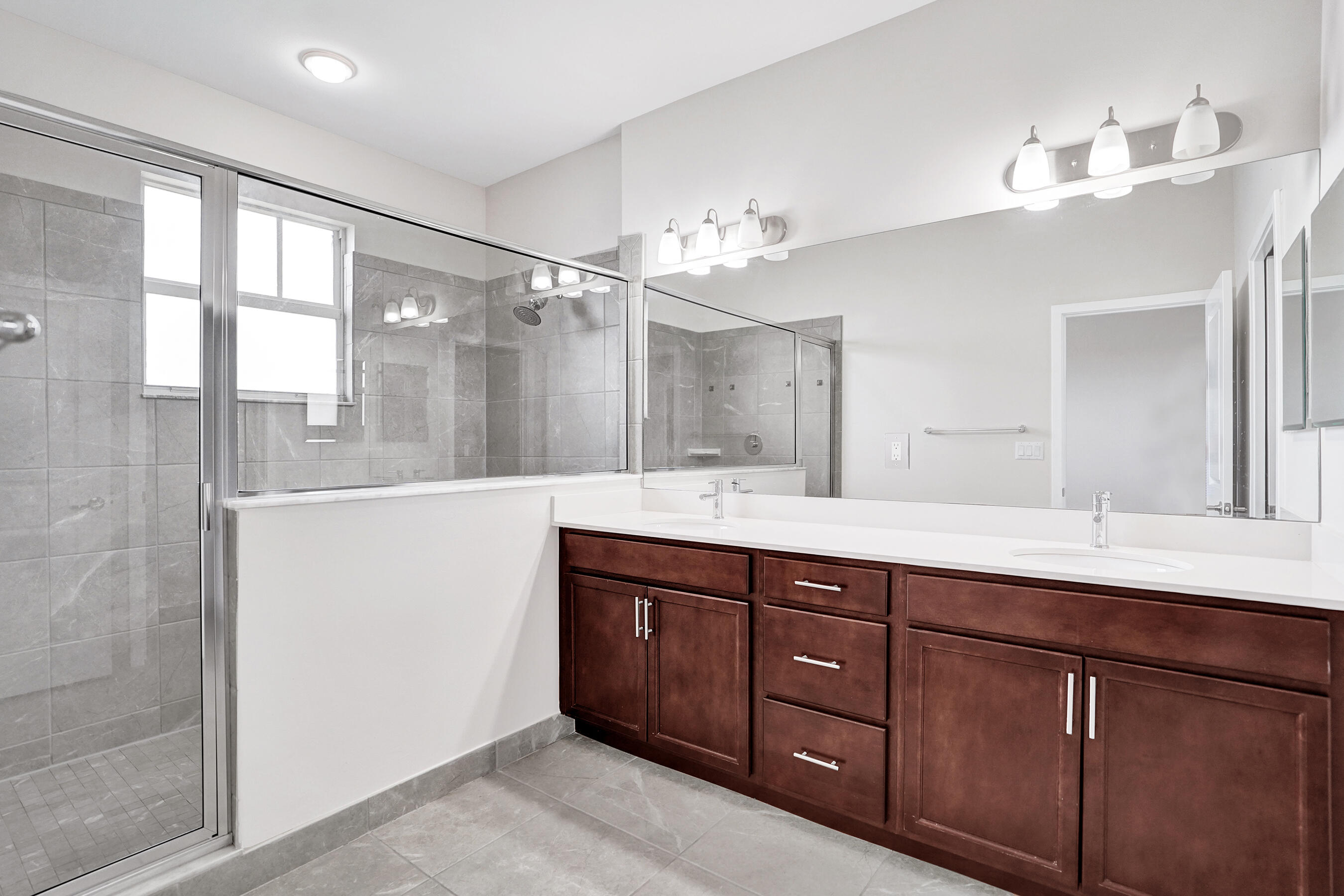 TRAILS AT CENTRAL PARC - Residential Lease