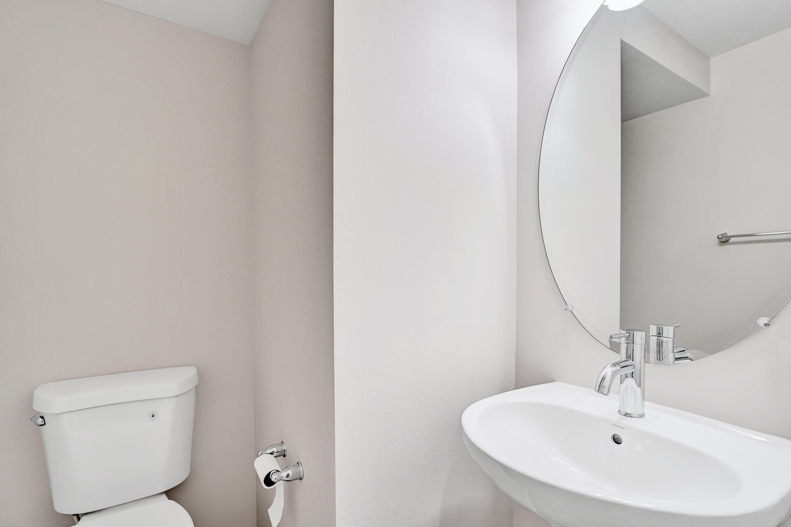 TRAILS AT CENTRAL PARC - Residential Lease
