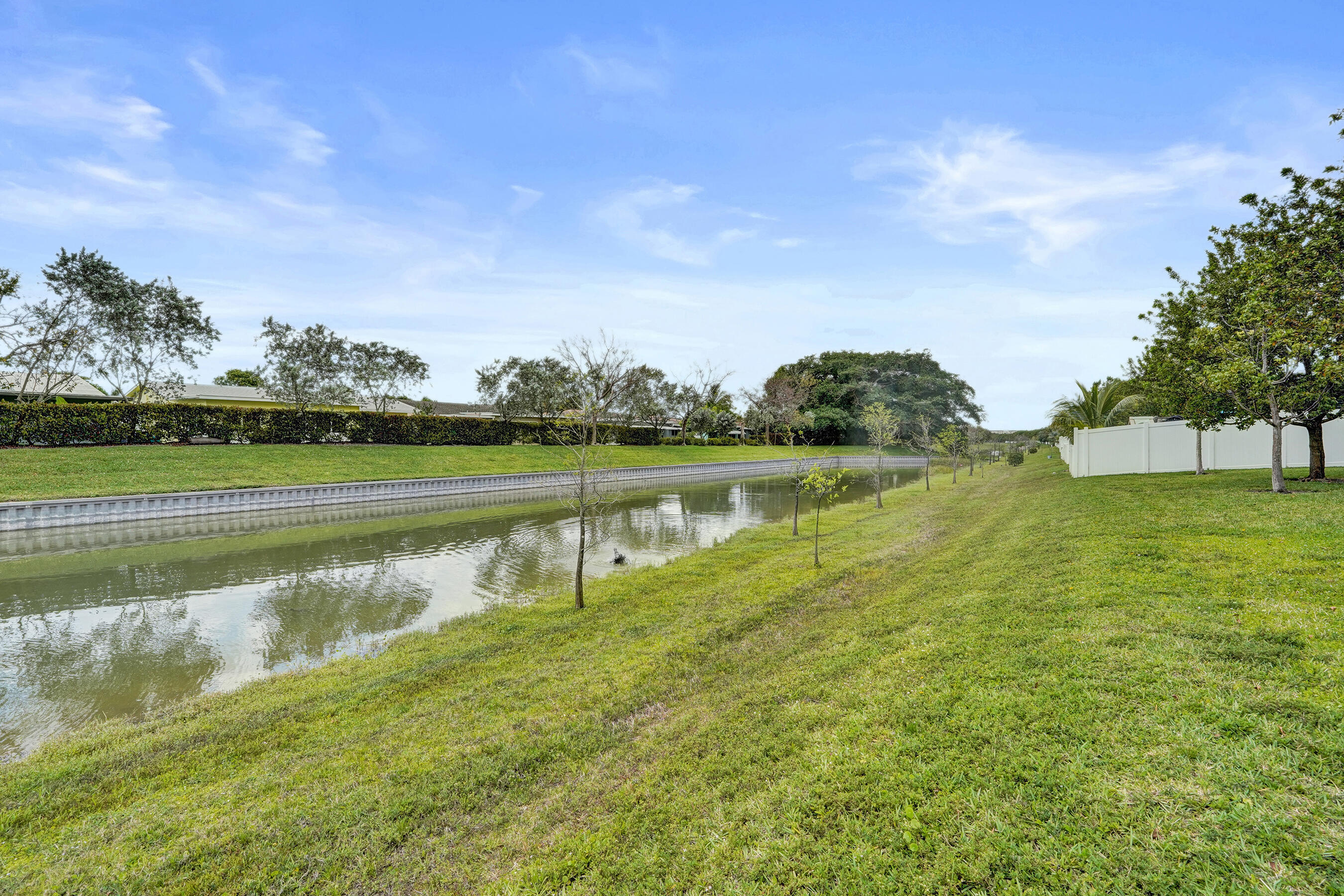 TRAILS AT CENTRAL PARC - Residential Lease