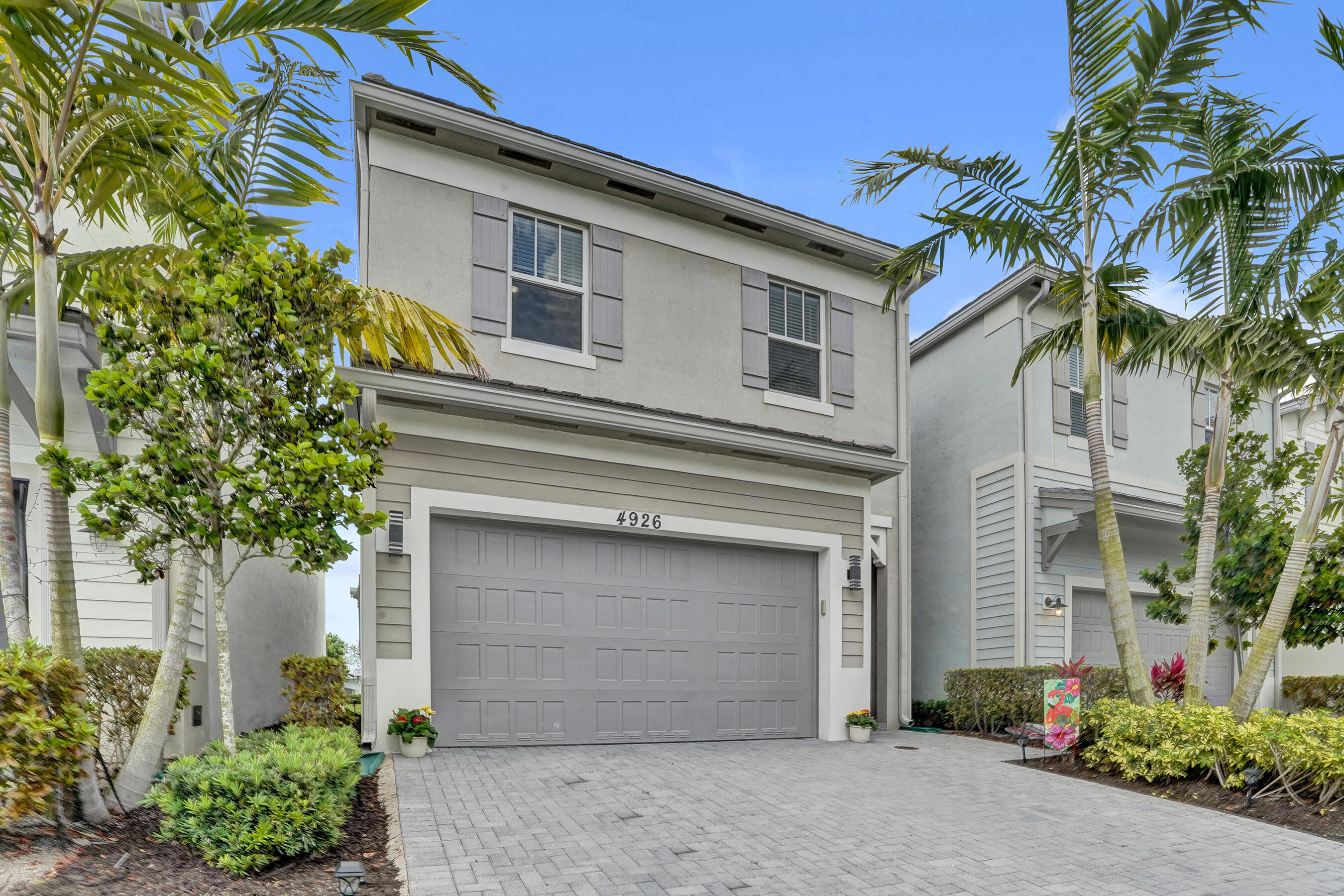 TRAILS AT CENTRAL PARC - Residential Lease