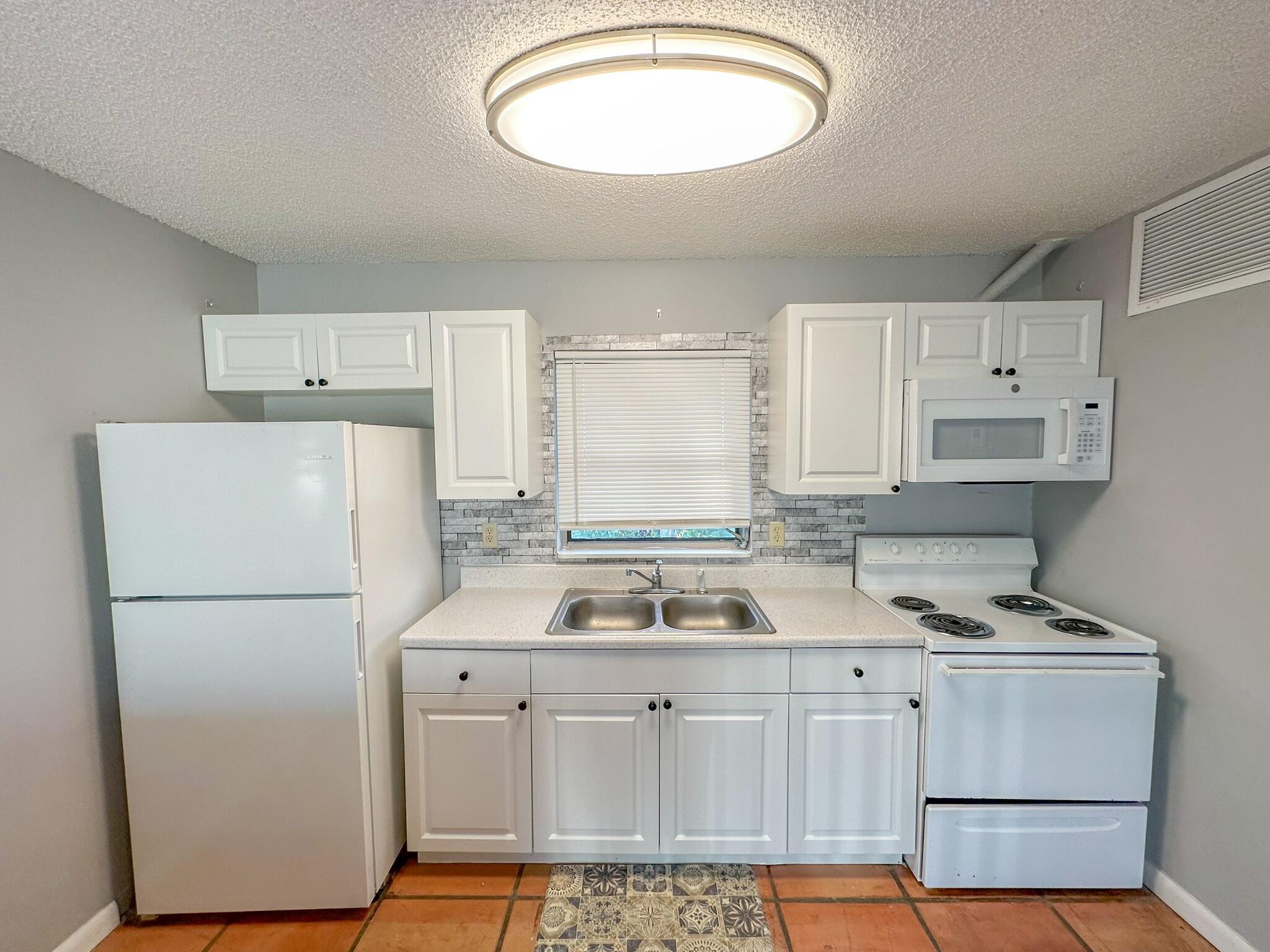 2735 Richard Road C