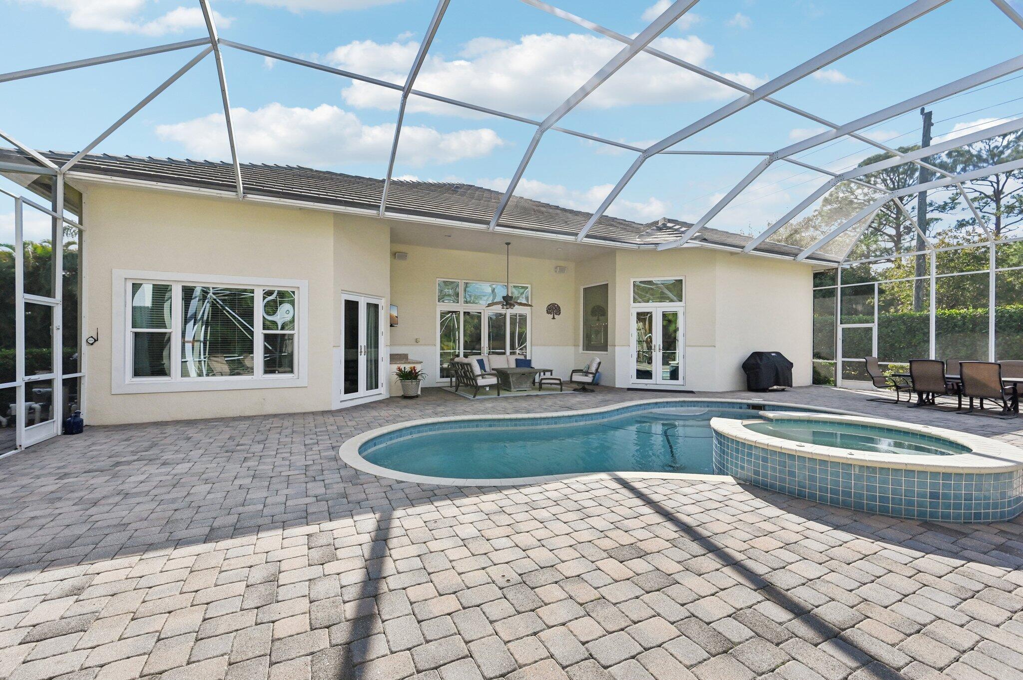 JUPITER RIVER ESTATES - Residential