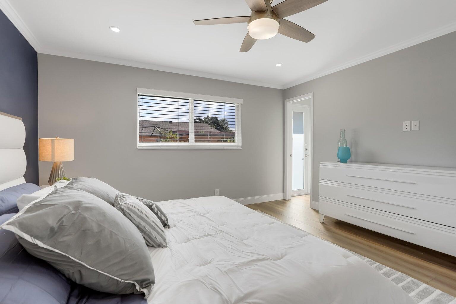 TROPIC PALMS 1 - Residential Lease