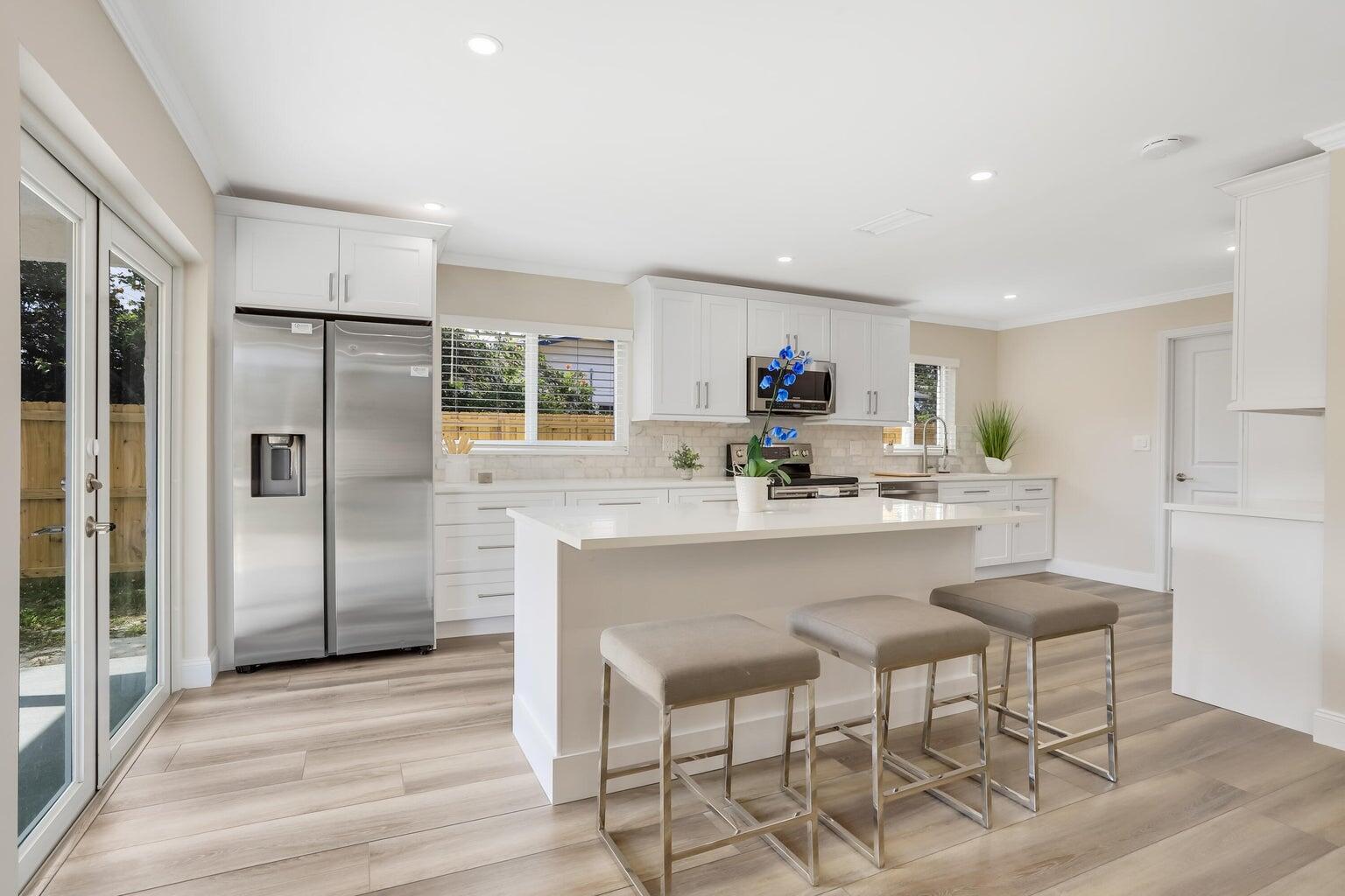 TROPIC PALMS 1 - Residential Lease