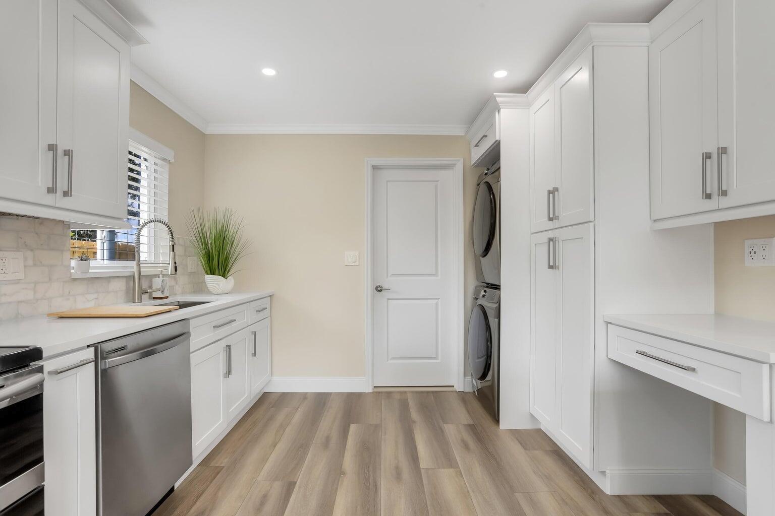 TROPIC PALMS 1 - Residential Lease