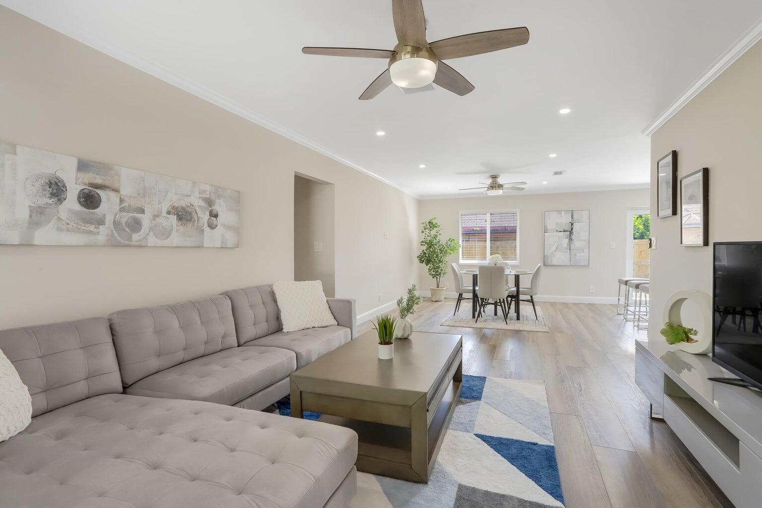TROPIC PALMS 1 - Residential Lease