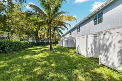 Tiny photo for 1844 SANDPIPER POINTE PL, Deerfield Beach, FL 33442 (MLS # B26084572)