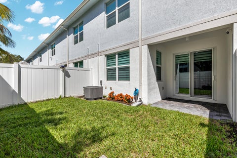 Tiny photo for 1844 SANDPIPER POINTE PL, Deerfield Beach, FL 33442 (MLS # B26084572)