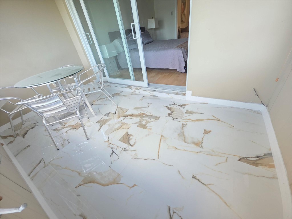 Venetian Park Gardens - Residential