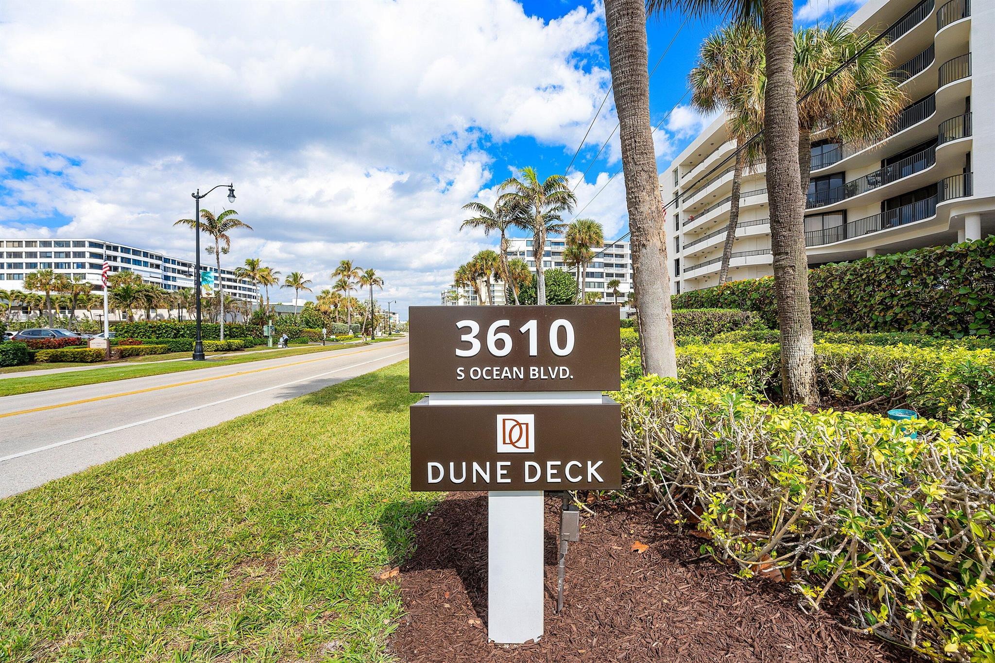 DUNE DECK OF THE PALM BEA - Residential