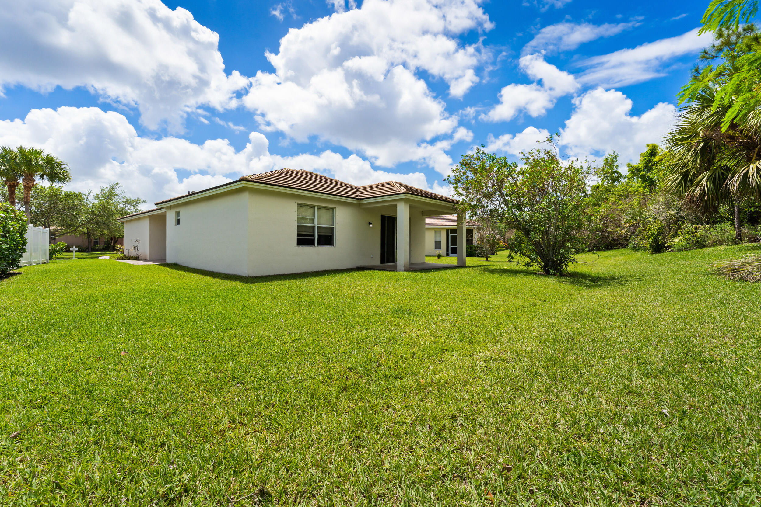9558 SW Flowermound Circle