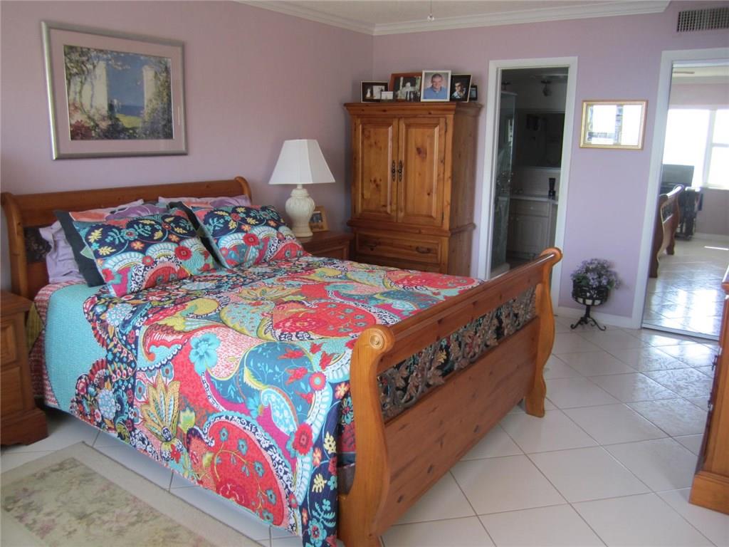 CRANE CREST - Residential