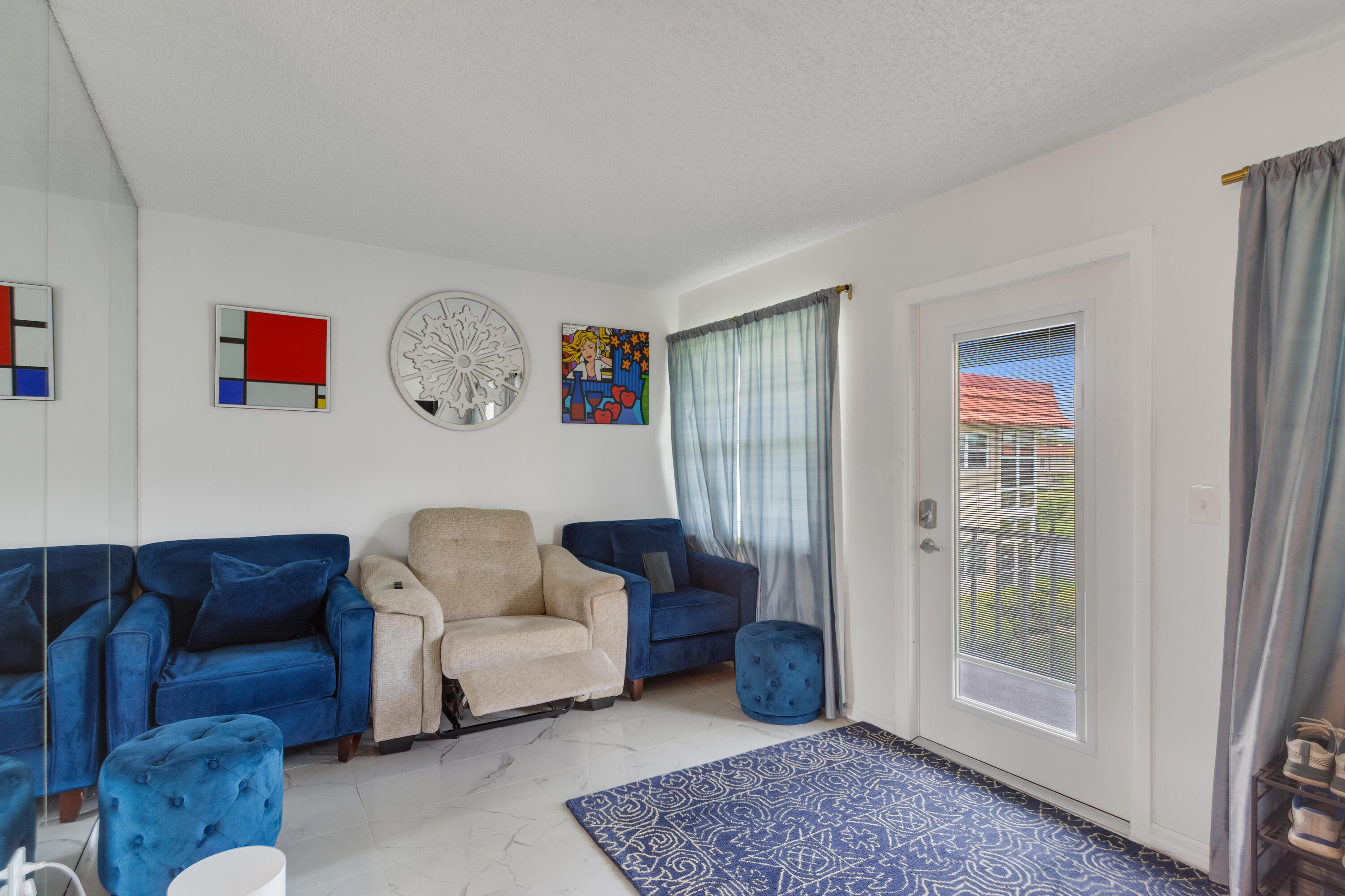 VISTA ROYALE PHASE IV BLDGS 83-111 - Residential