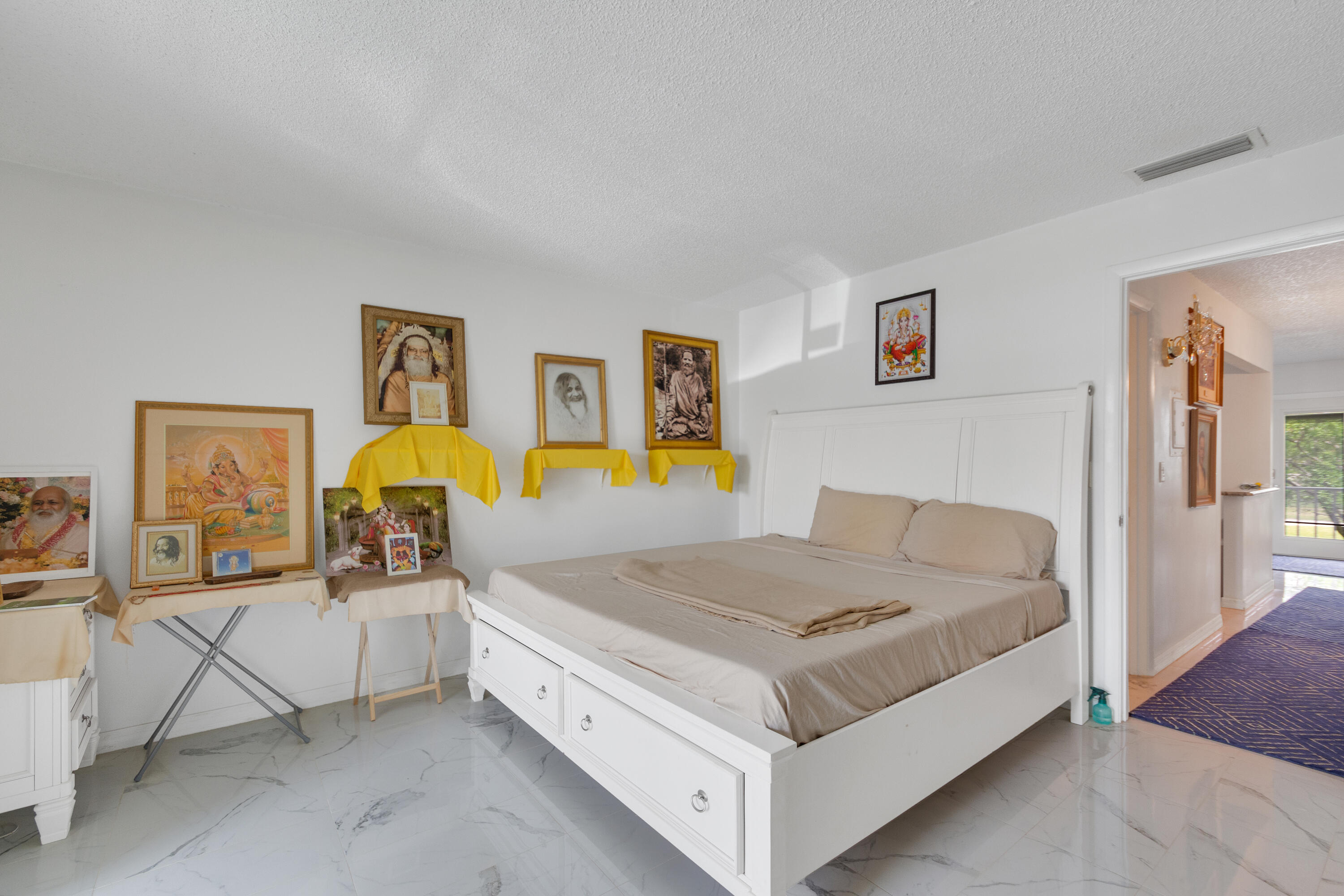 VISTA ROYALE PHASE IV BLDGS 83-111 - Residential