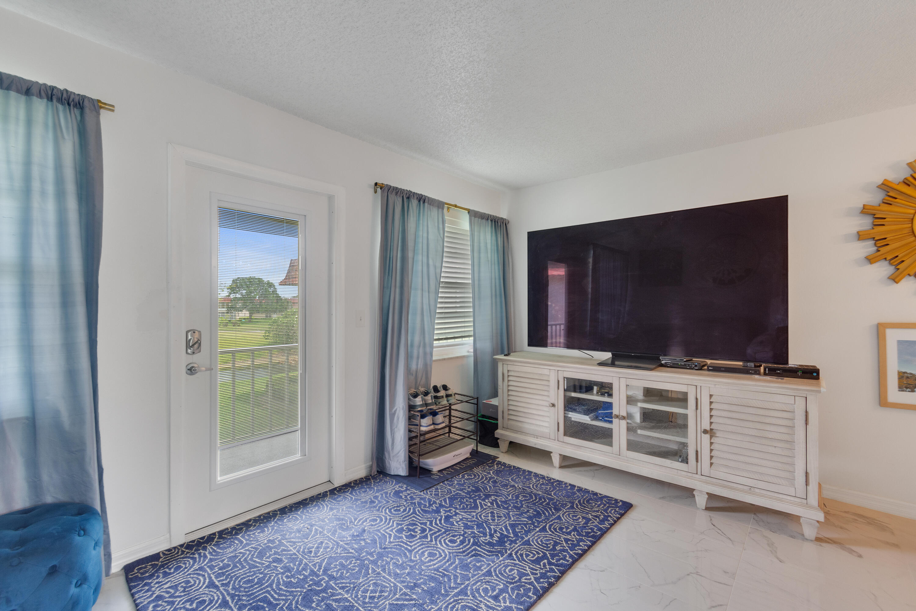 VISTA ROYALE PHASE IV BLDGS 83-111 - Residential