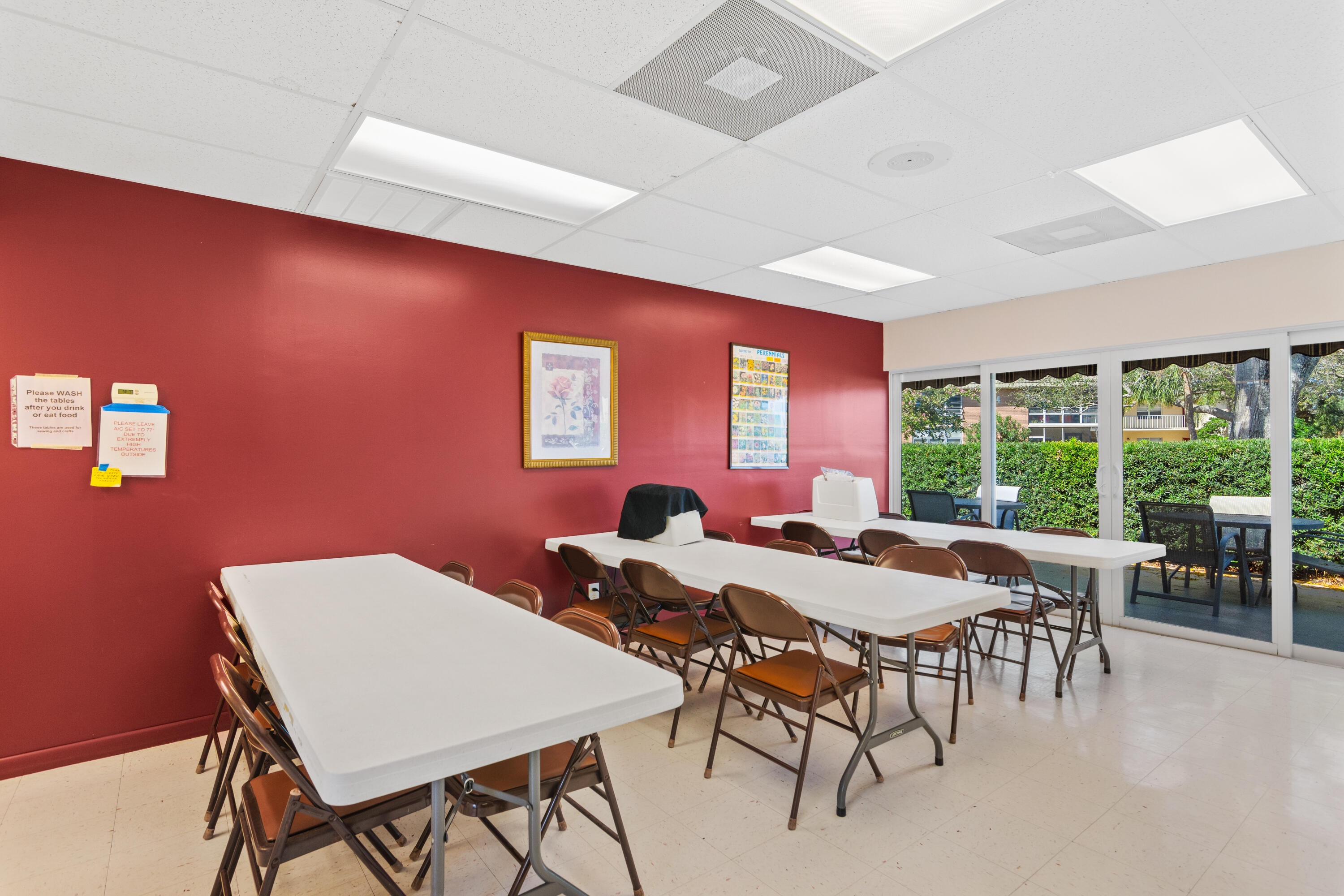 VISTA ROYALE PHASE IV BLDGS 83-111 - Residential