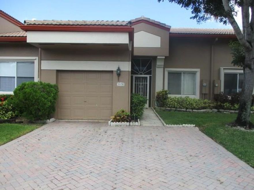 LOMBARDY GATED COMMUNITY - PERFECT FOR FIRST TIME BUYERS, SNOWBIRDS OR IF YOU WANT TO DOWNSIZE. TOWNHOUSE FEATURES 2 BEDROOMS, 2 BATHS, 1 CAR GARAGE, VOLUME CEILING, TILED THROUGHOUT, SCREENED PATIO & ALL APPLIANCES, IT JUST NEEDS MINOR TLC AND YOUR PERSONAL TOUCHES. IT'S BEING SOLD AS IS & BUYER SOLELEY RESPONSIBLE TO VERIFY HOA FEES, RULES, RESTRICTIONS, ETC. IT'S ENCOURAGED POF AND/OR PRE-APPROVAL IS INCLUDED WITH ALL OFFERS. SELLER & BROKER HAS NO PRIOR HISTORY AND NO DISCLOSURES AVAILABLE.