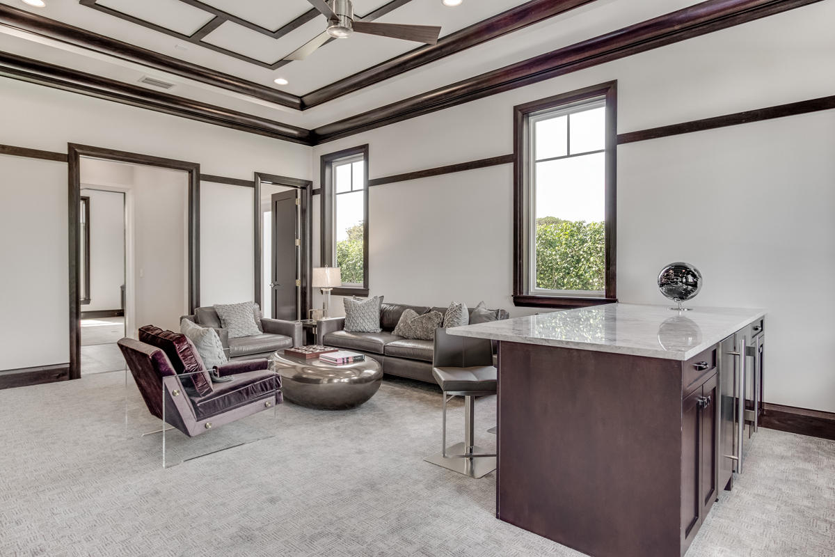 ROYAL PALM YACHT & COUNTR - Residential