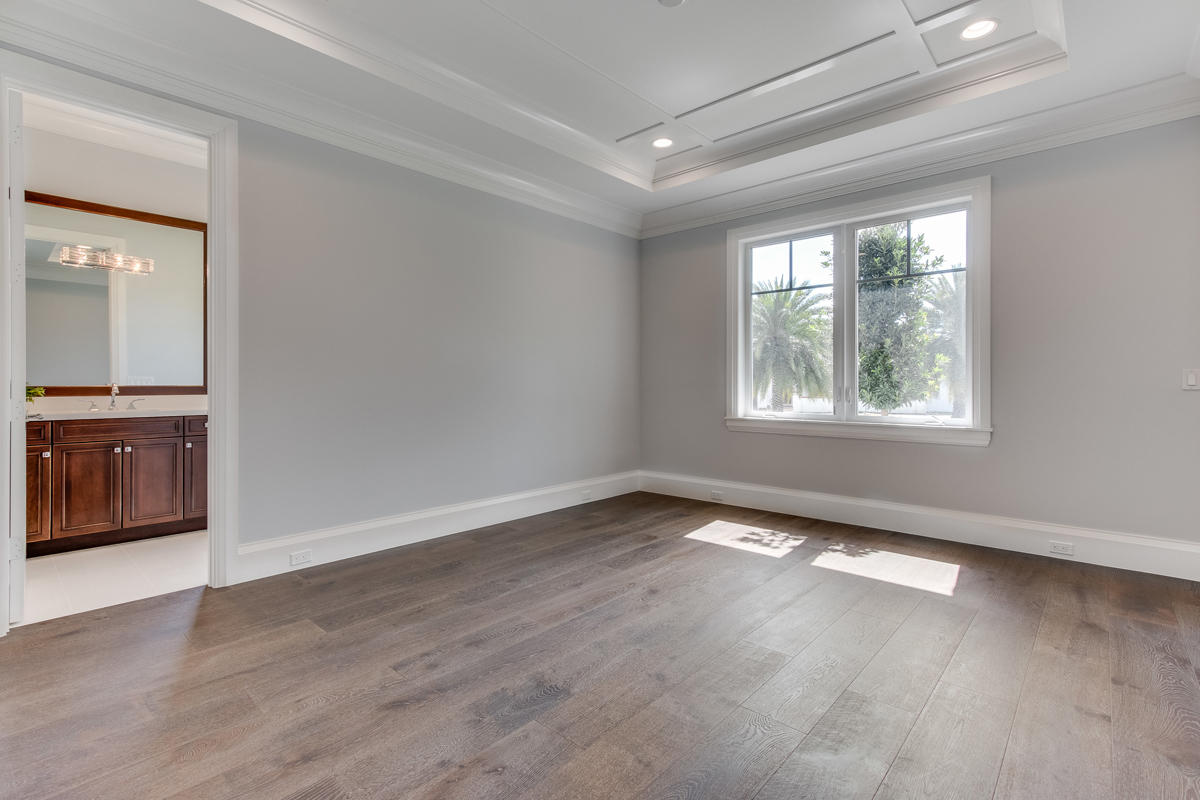 ROYAL PALM YACHT & COUNTR - Residential