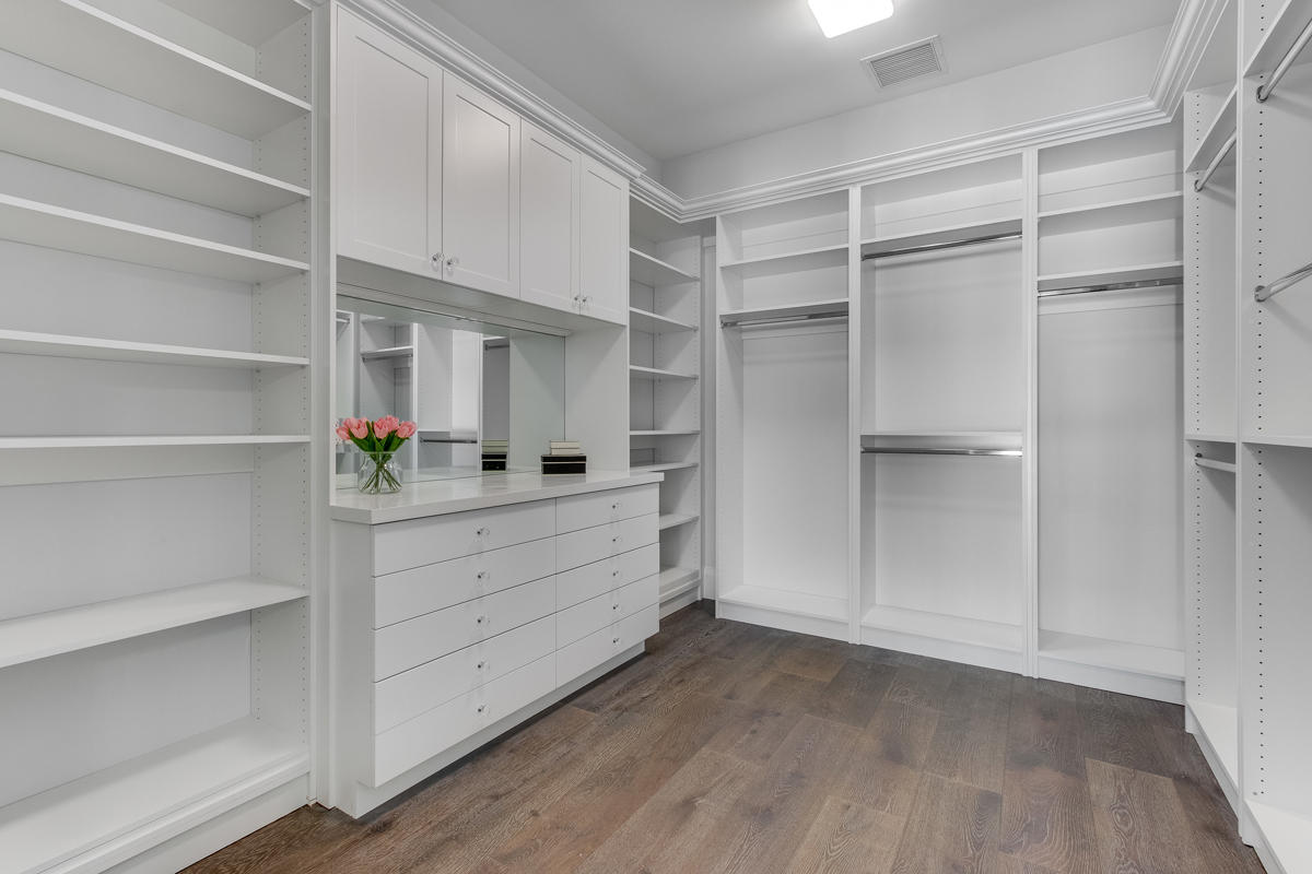 ROYAL PALM YACHT & COUNTR - Residential