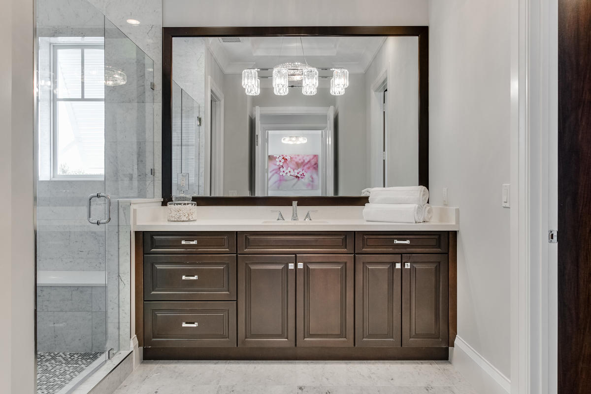 ROYAL PALM YACHT & COUNTR - Residential