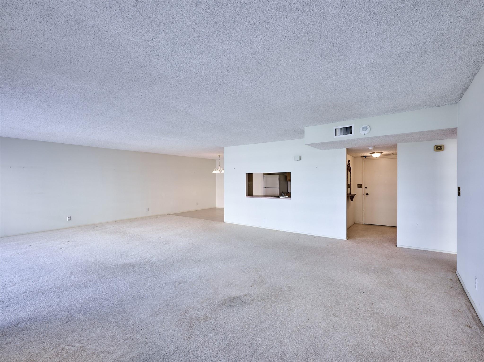 Sea Monarch - Residential