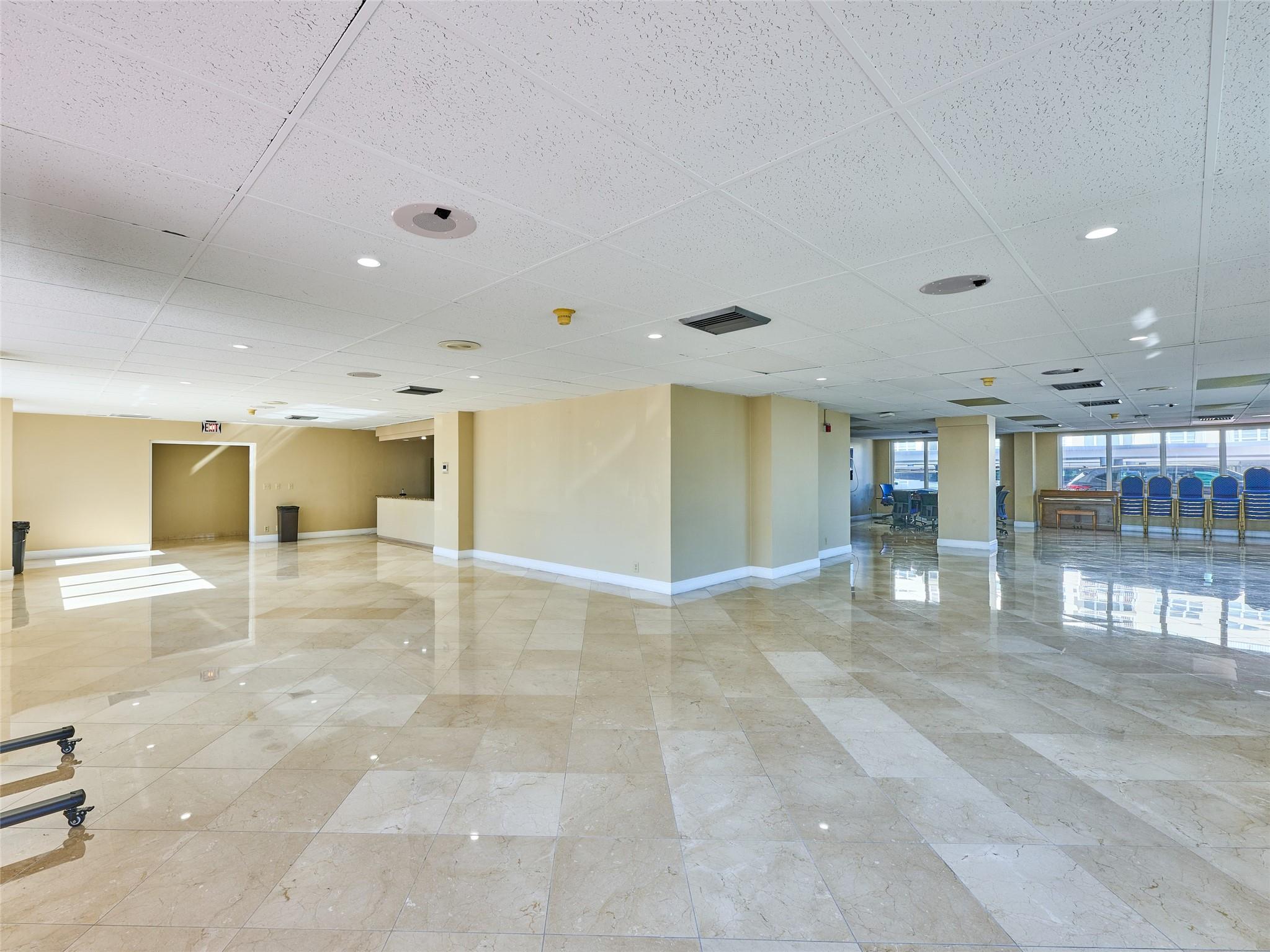 Sea Monarch - Residential