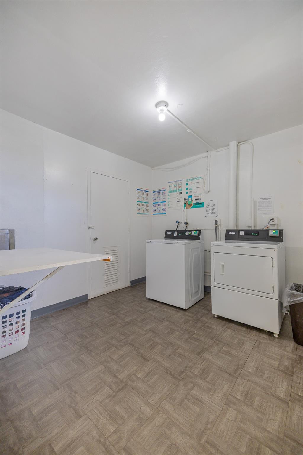 CROSS FOX CONDO - Residential