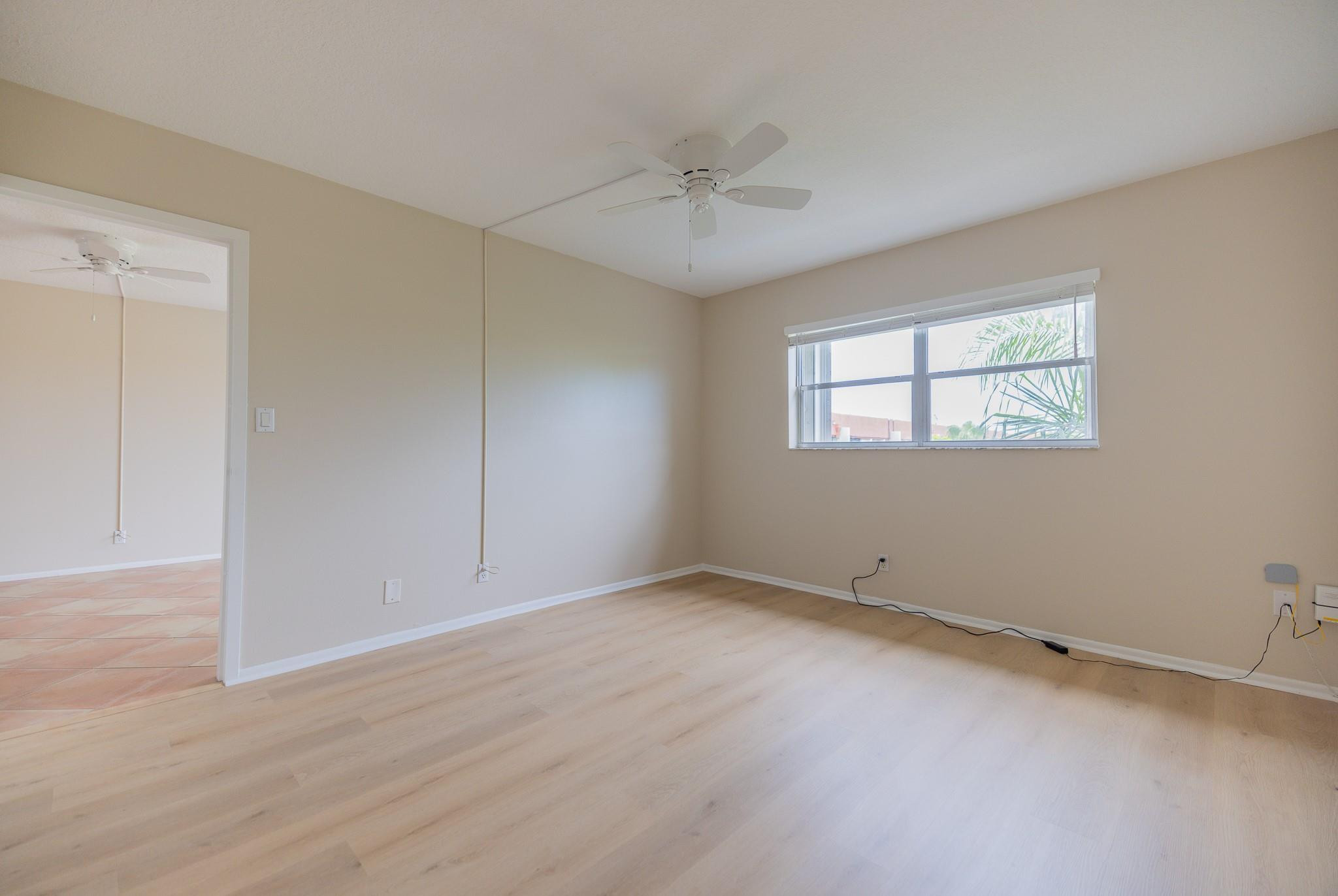 CROSS FOX CONDO - Residential