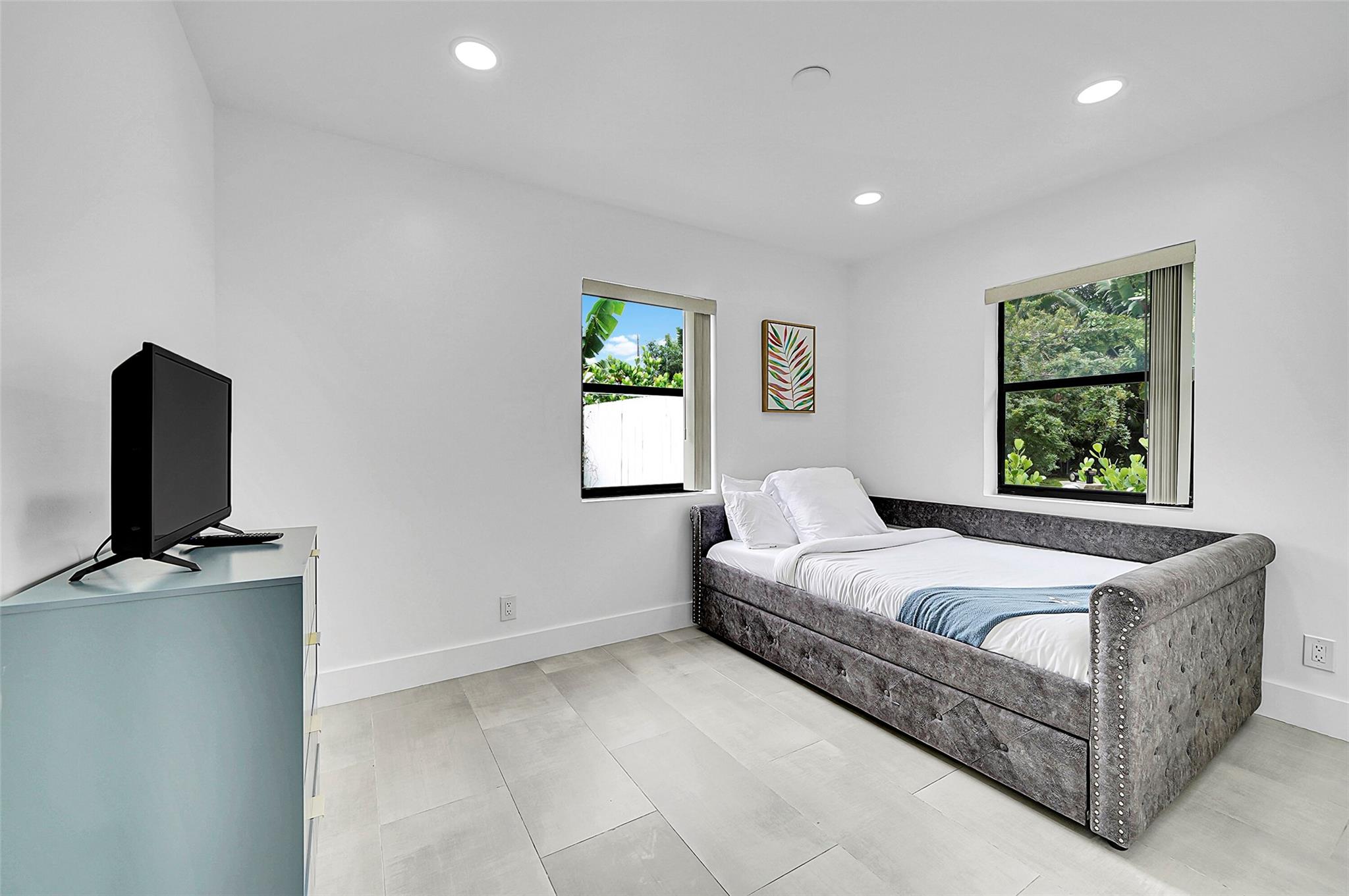 Sunset Manors Amd 27-26 B - Residential