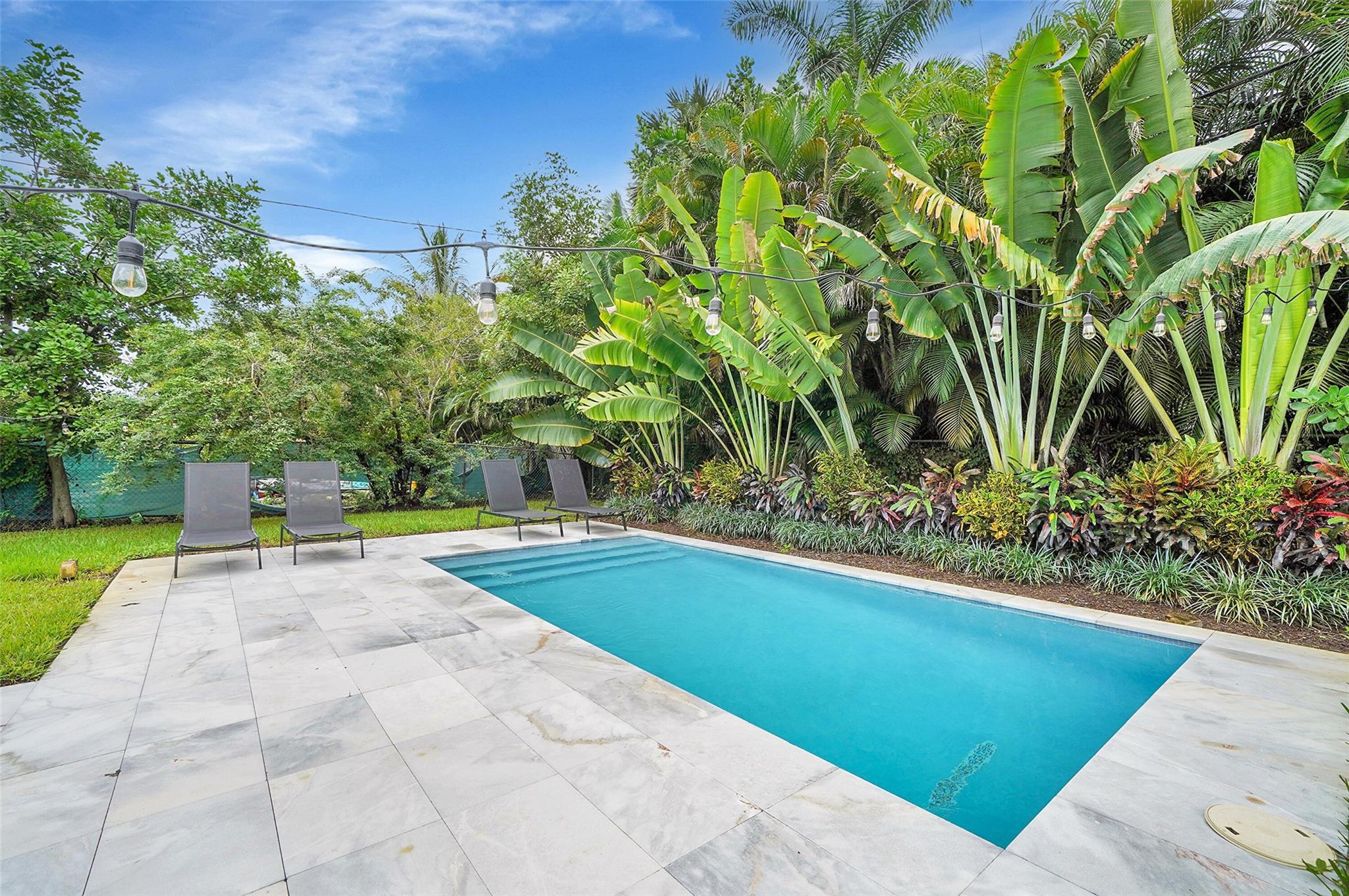 Sunset Manors Amd 27-26 B - Residential