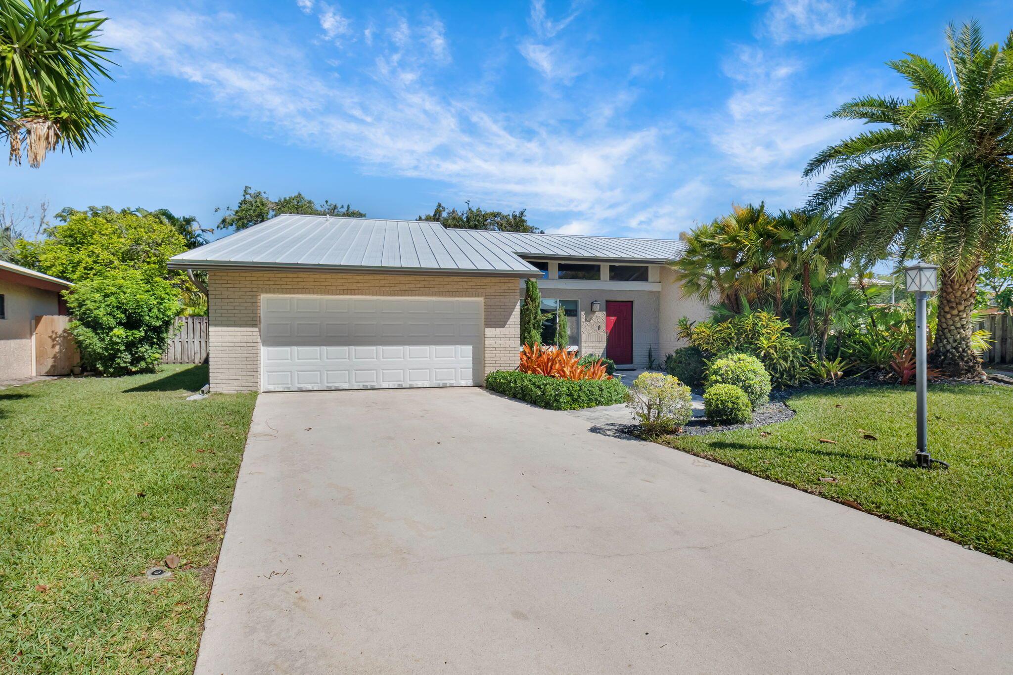 21521 Hollandaire Drive