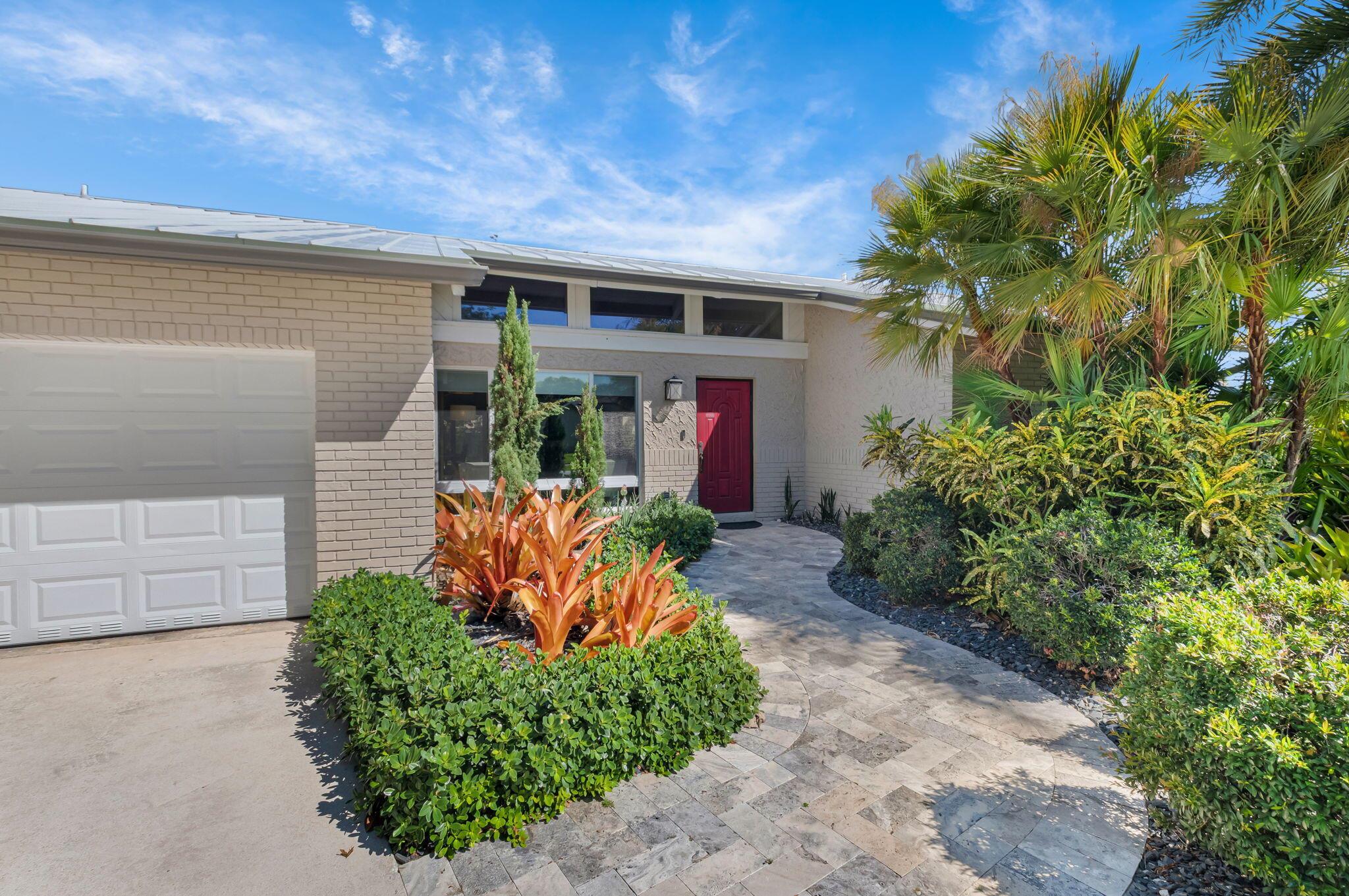 21521 Hollandaire Drive