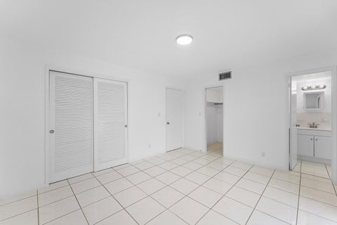 Tiny photo for 2050 NE 39TH Street #E307, Lighthouse Point, FL 33064 (MLS # B26085448)