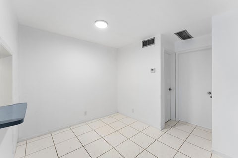 Tiny photo for 2050 NE 39TH Street #E307, Lighthouse Point, FL 33064 (MLS # B26085448)