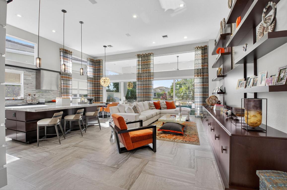 BRIARCLIFF AT WOODFIELD COUNTRY CLUB - Residential