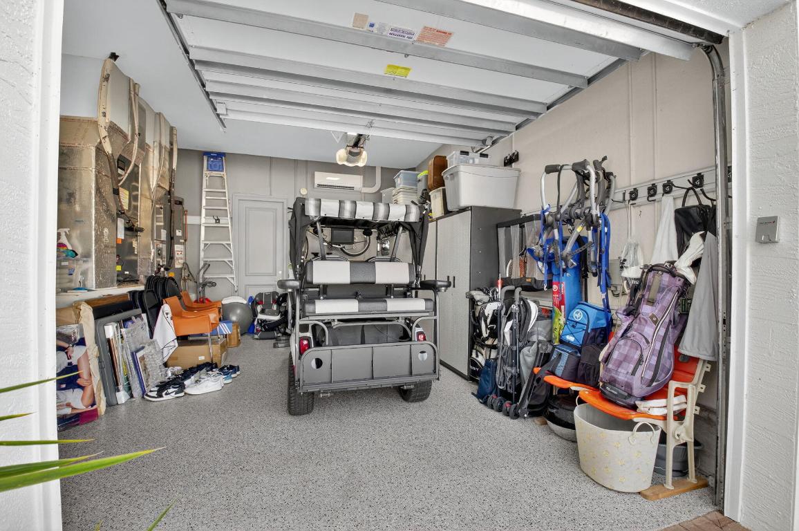 BRIARCLIFF AT WOODFIELD COUNTRY CLUB - Residential