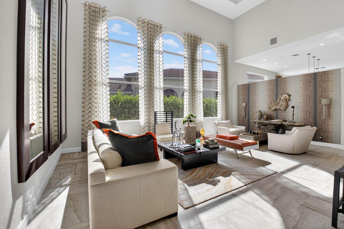 BRIARCLIFF AT WOODFIELD COUNTRY CLUB - Residential