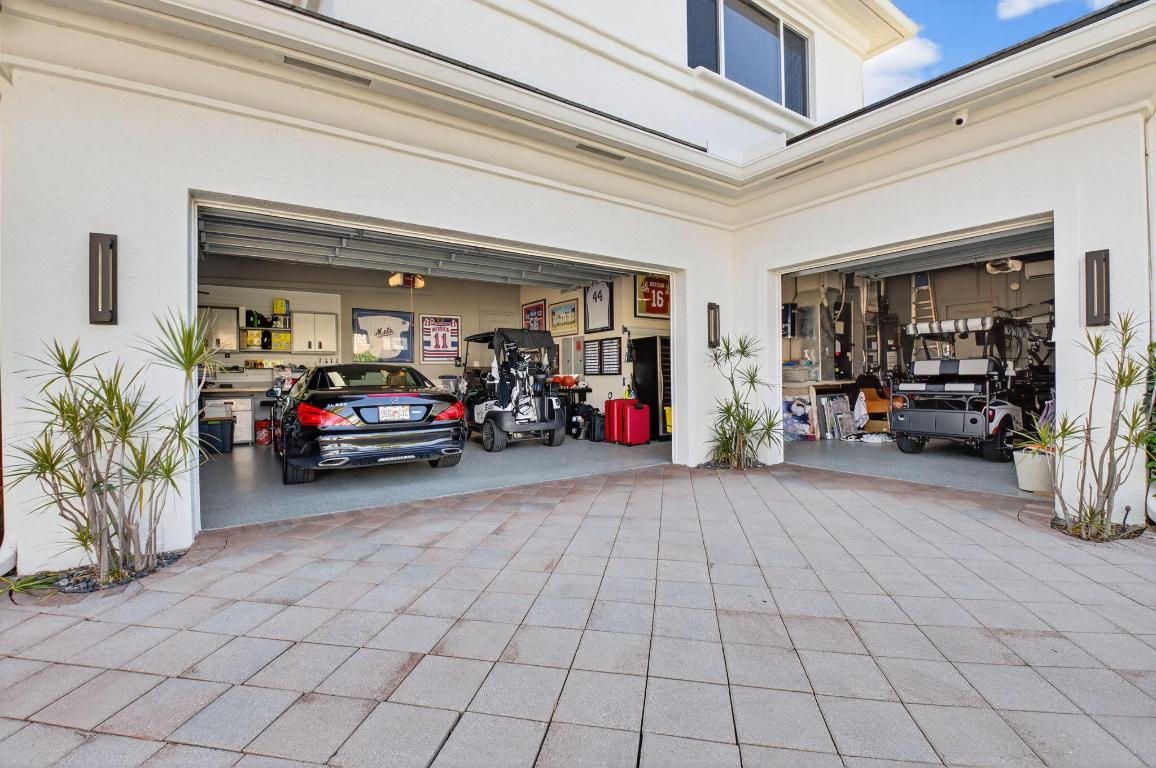 BRIARCLIFF AT WOODFIELD COUNTRY CLUB - Residential