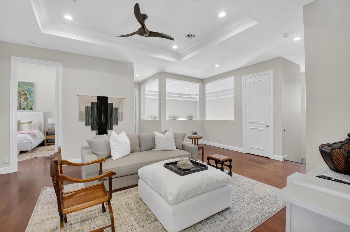 BRIARCLIFF AT WOODFIELD COUNTRY CLUB - Residential