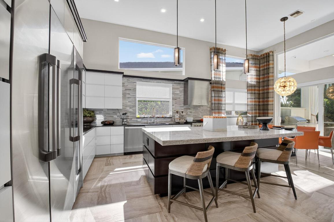 BRIARCLIFF AT WOODFIELD COUNTRY CLUB - Residential