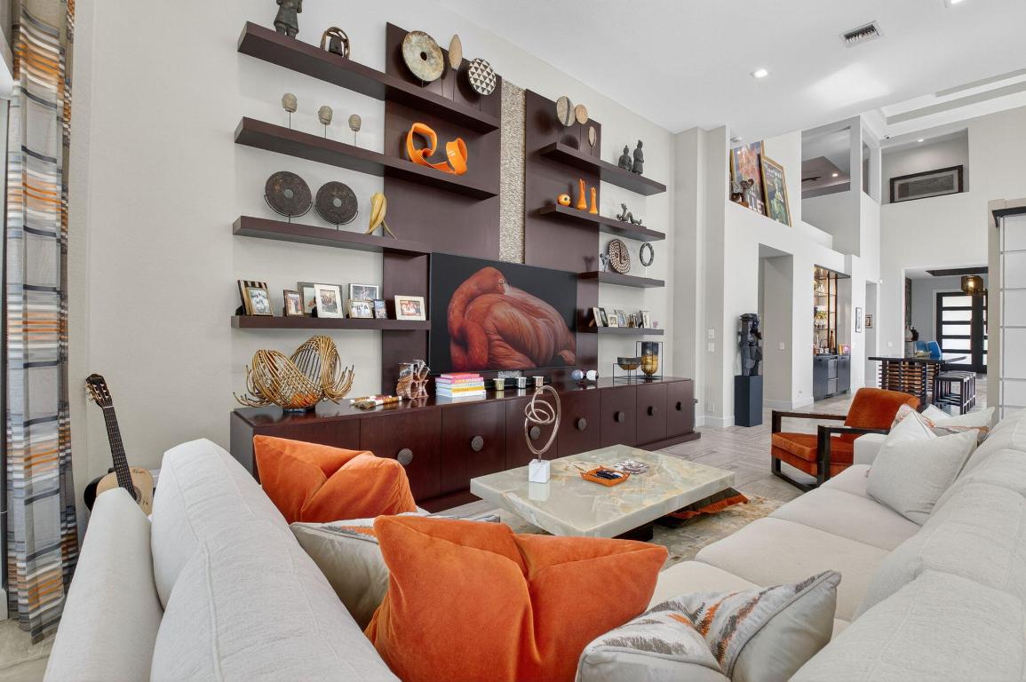 BRIARCLIFF AT WOODFIELD COUNTRY CLUB - Residential