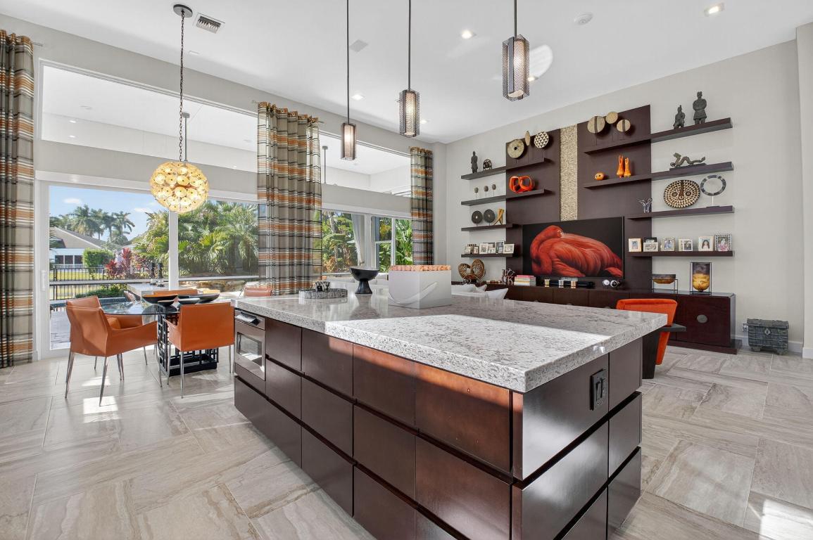 BRIARCLIFF AT WOODFIELD COUNTRY CLUB - Residential