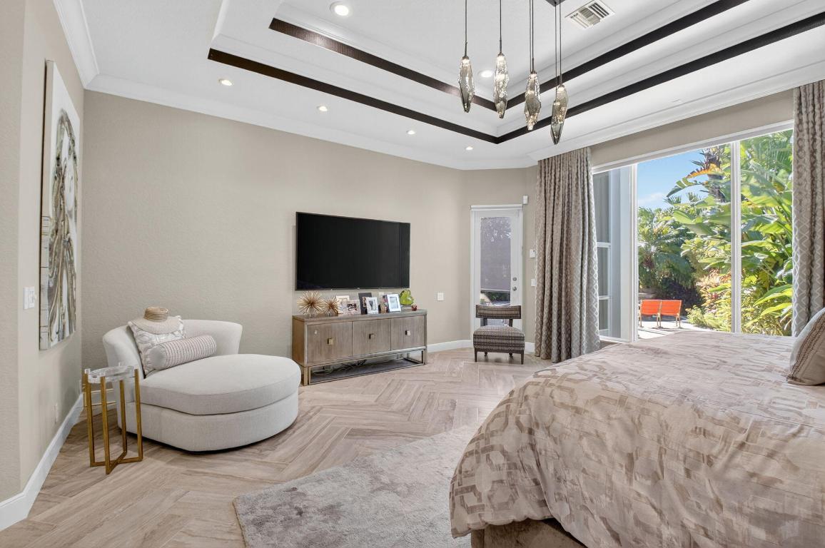 BRIARCLIFF AT WOODFIELD COUNTRY CLUB - Residential