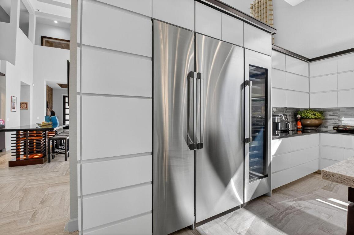 BRIARCLIFF AT WOODFIELD COUNTRY CLUB - Residential