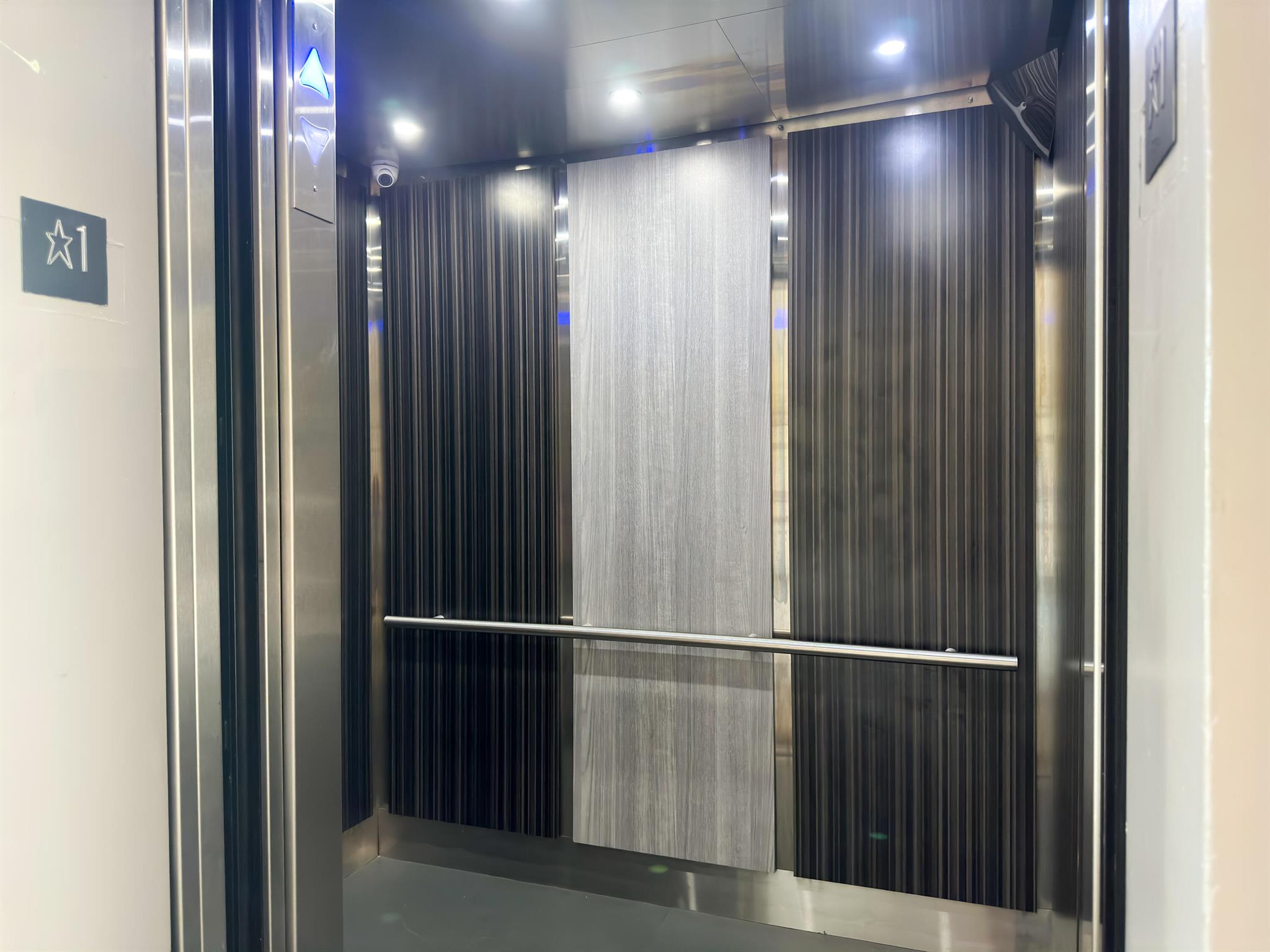 CARLISLE AT POINCIANA CON - Residential Lease