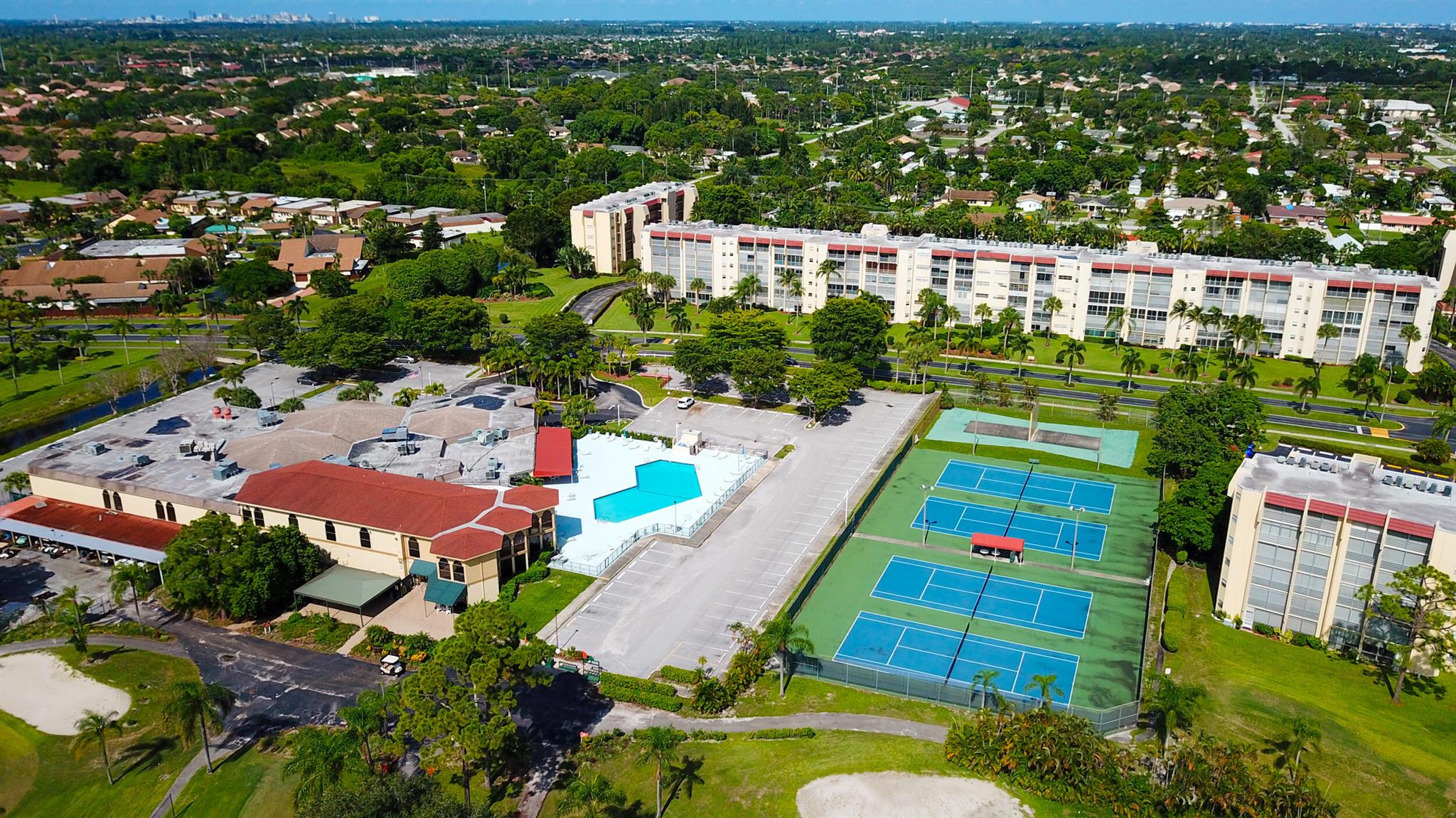 CARLISLE AT POINCIANA CON - Residential Lease